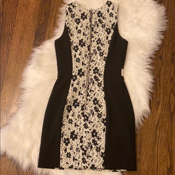 Finder Keepers Dress - Picture 2 of 2